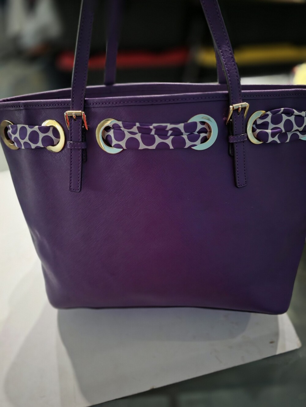 New Michael Kors Large Purple Leather Tote with Polka-Dot Scarf Accent - Picture 3 of 6